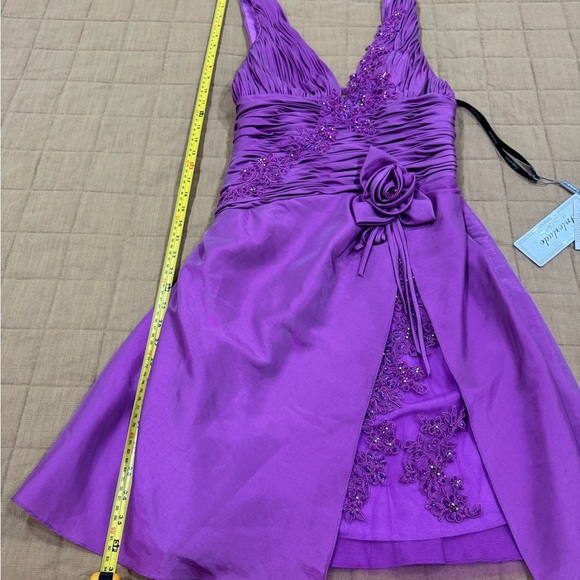 Elegant Purple Mini Dress - Picture 8 of 9